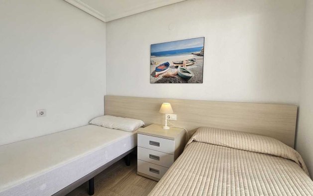 Resale - Apartment / flat - Pilar de la Horadada - Mil Palmeras