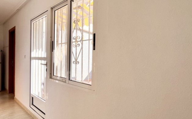 Resale - Duplex - Torrevieja - La Siesta - El Salado -  Torreta