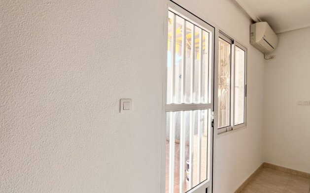 Resale - Duplex - Torrevieja - La Siesta - El Salado -  Torreta