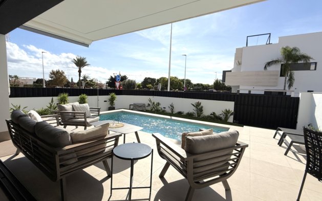 Resale - Bungalow - Pilar de la Horadada - Costa Blanca Sur