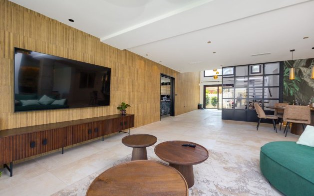 Återförsäljning - Villa - Torrevieja