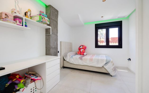 Återförsäljning - Villa - Torrevieja