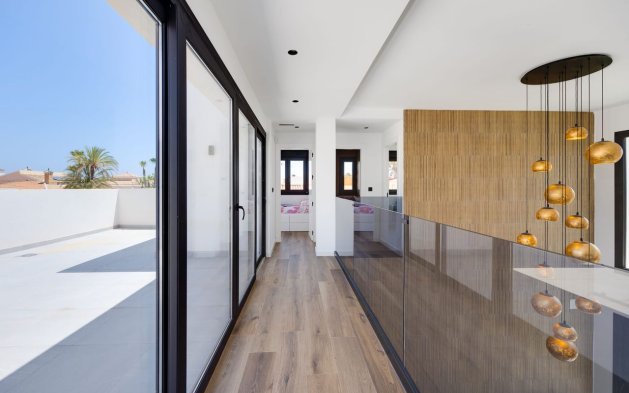 Återförsäljning - Villa - Torrevieja