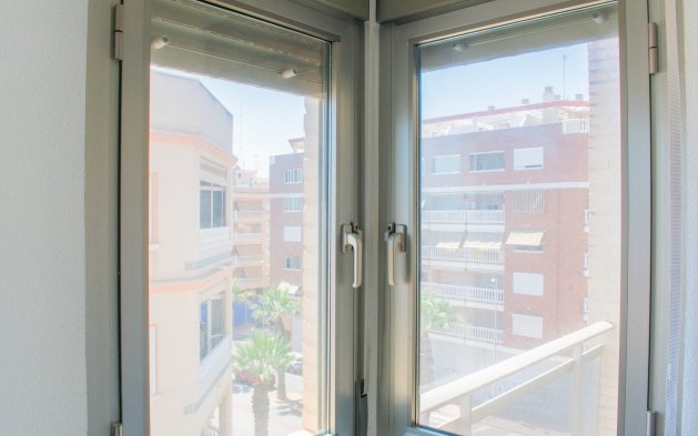 Resale - Apartment / flat - Guardamar del Segura - Center