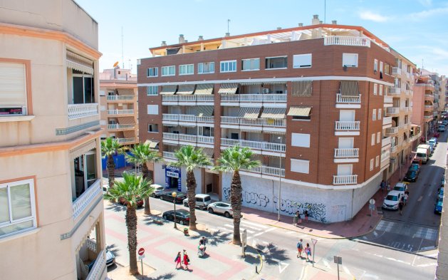 Resale - Apartment / flat - Guardamar del Segura - Center
