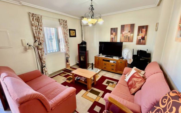 Resale - Villa - Guardamar del Segura - El Raso