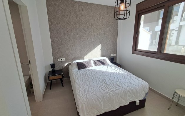 Odsprzedaż - Mieszkanie w bloku - San Pedro del Pinatar