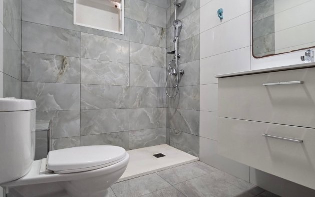 Resale - Villa - Torrevieja - El Chaparal