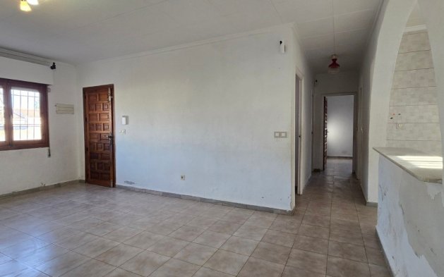 Resale - Villa - Torrevieja - El Chaparal