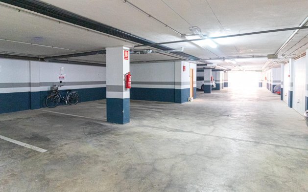 Resale - Garage - Orihuela Costa - Aguamarina