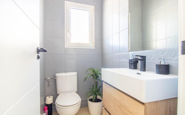 Resale - Villa - San Miguel de Salinas - Blue Lagoon - El Galan