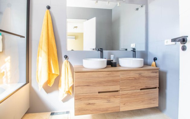 Resale - Villa - San Miguel de Salinas - Blue Lagoon - El Galan