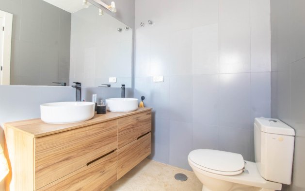 Resale - Villa - San Miguel de Salinas - Blue Lagoon - El Galan