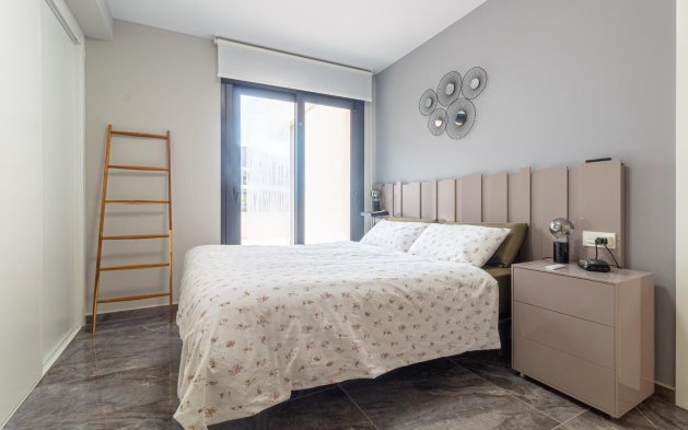 Resale - Apartment / flat - Orihuela Costa - La Florida