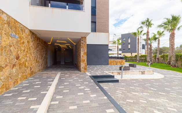 Resale - Apartment / flat - Orihuela Costa - La Florida