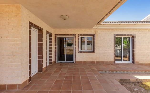 Resale - Villa - Pilar de la Horadada - La Torre de la Horadada