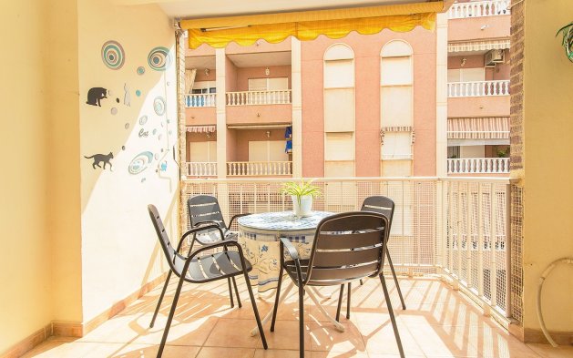 Resale - Apartment / flat - Torrevieja - Playa del Cura