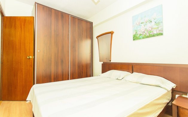 Resale - Apartment / flat - Torrevieja - Playa del Cura