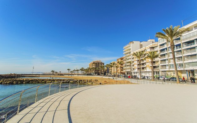 Resale - Apartment / flat - Torrevieja - Playa del Cura