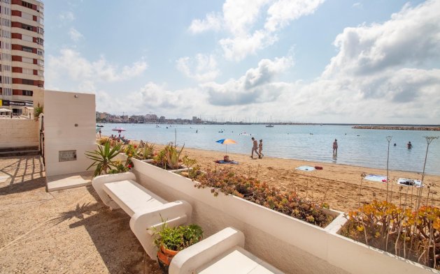 Resale - Apartment / flat - Torrevieja - Acequion