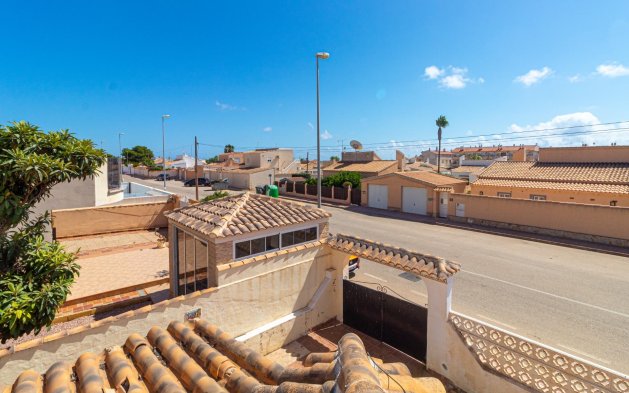 Resale - Villa - Orihuela Costa - Los Almendros-La Florida