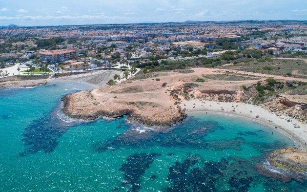 Resale - Villa - Orihuela Costa - Los Almendros-La Florida