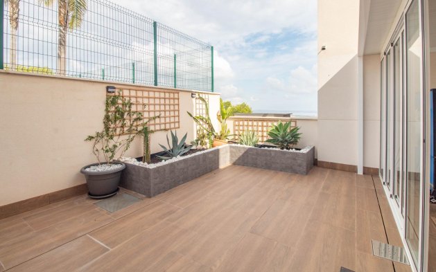 Odsprzedaż - Mieszkanie w bloku - San Miguel de Salinas