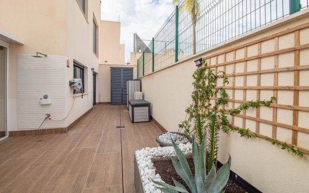 Odsprzedaż - Mieszkanie w bloku - San Miguel de Salinas