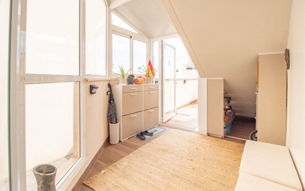 Odsprzedaż - Mieszkanie w bloku - San Miguel de Salinas