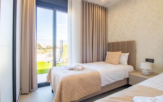 Resale - Apartment / flat - Orihuela Costa - Punta Prima