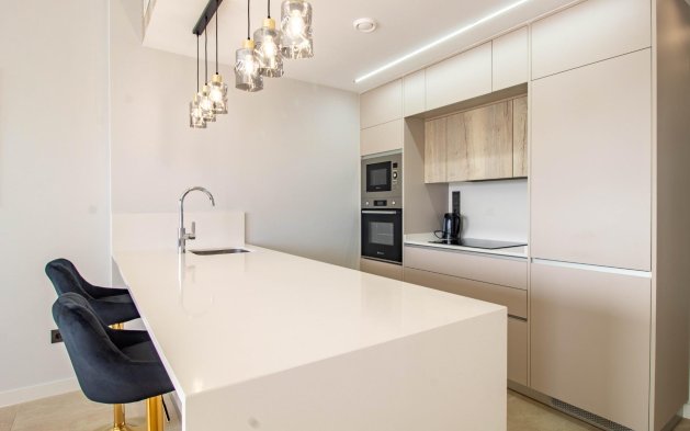 Resale - Apartment / flat - Orihuela Costa - Punta Prima