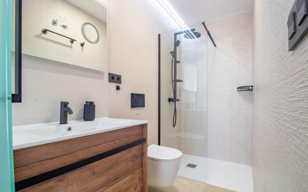 Resale - Apartment / flat - Orihuela Costa - Punta Prima