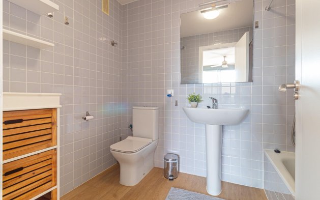 Resale - Apartment / flat - Orihuela Costa - Los Dolses