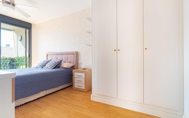 Resale - Apartment / flat - Orihuela Costa - Los Dolses