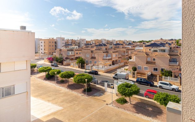 Resale - Apartment / flat - Orihuela Costa - Los Dolses