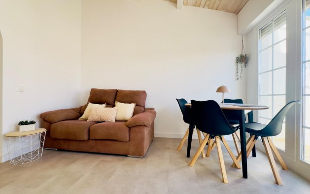 Resale - Apartment / flat - Torrevieja - Los Frutales