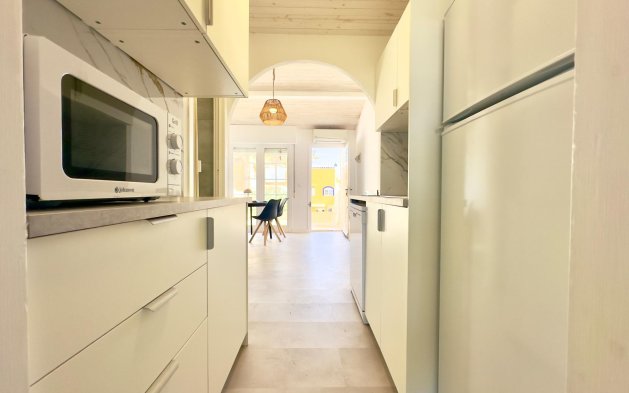 Resale - Apartment / flat - Torrevieja - Los Frutales