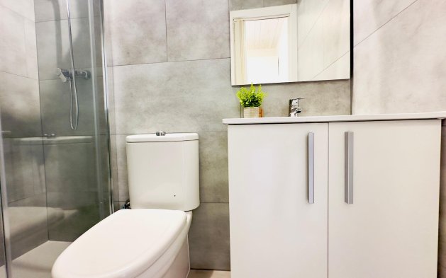 Resale - Apartment / flat - Torrevieja - Los Frutales