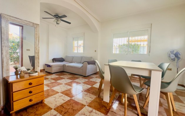 Resale - Villa - Orihuela Costa - Cabo Roig