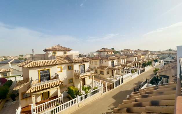 Resale - Villa - Orihuela Costa - Cabo Roig