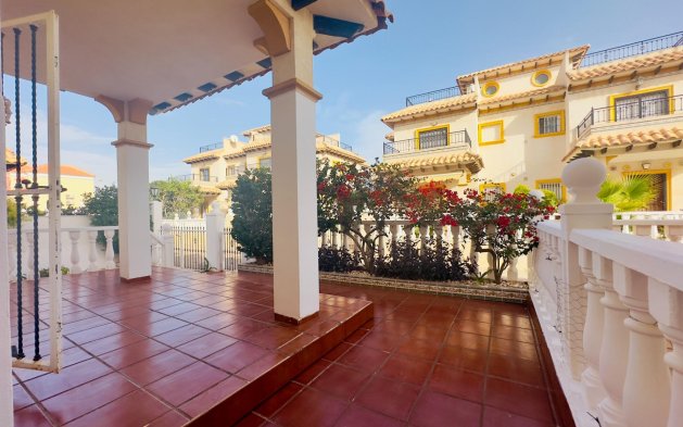 Resale - Villa - Orihuela Costa - Cabo Roig