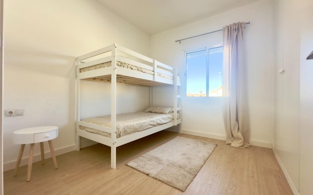 Resale - Apartment / flat - Orihuela Costa - La Regia