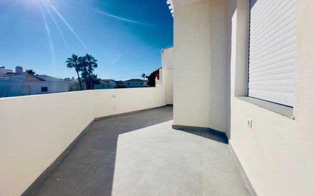 Resale - Apartment / flat - Orihuela Costa - La Regia