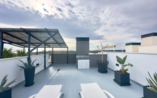 Resale - Villa - Orihuela Costa - Lomas de Cabo Roig