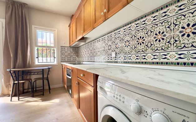 Resale - Bungalow - Orihuela Costa - La Regia