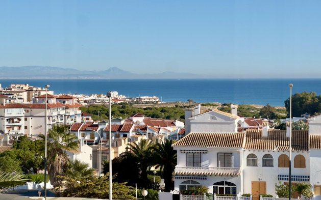 Resale - Apartment / flat - Torrevieja - Torreblanca