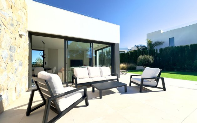 Resale - Villa - Orihuela - Las Colinas Golf