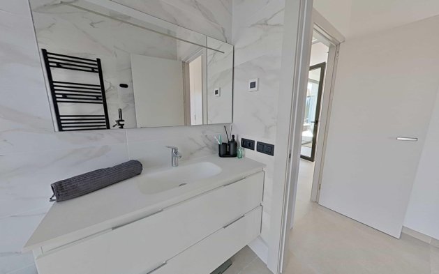 Resale - Villa - Orihuela - Las Colinas Golf