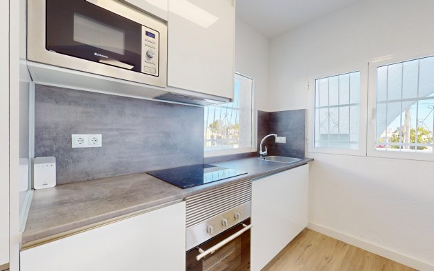 Resale - Bungalow - Orihuela Costa - Villamartin