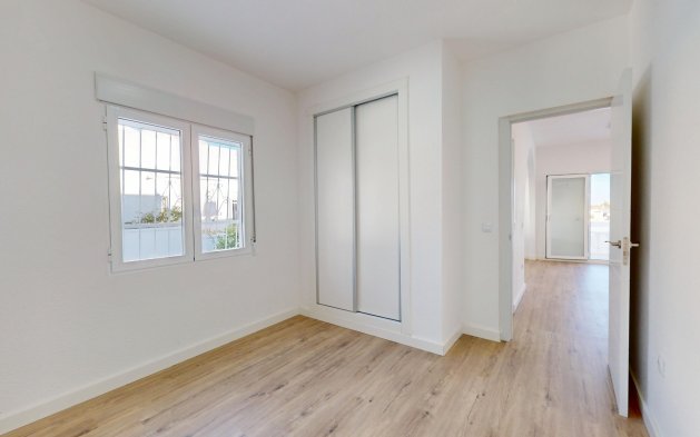 Resale - Bungalow - Orihuela Costa - Villamartin